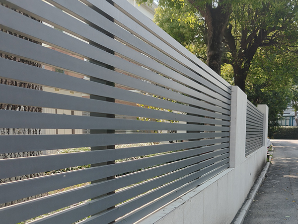 铝合金围栏工程案例