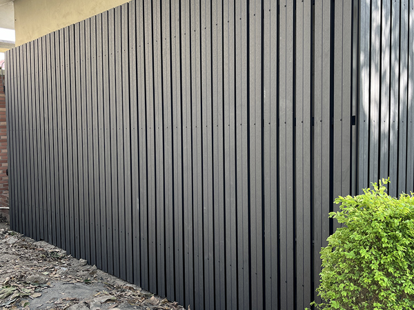 铝合金围栏工程案例