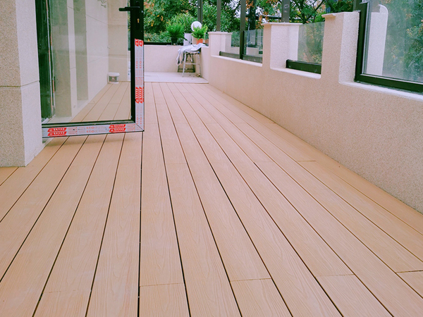 塑木地板的特点介绍